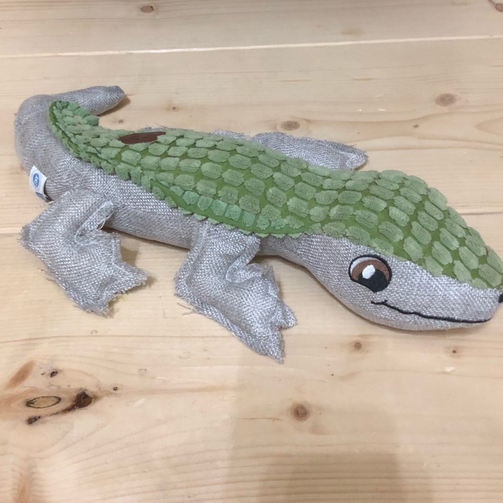 3/$15❤️ AKC squeaky crocodile pet toy NWOT length 15.5”